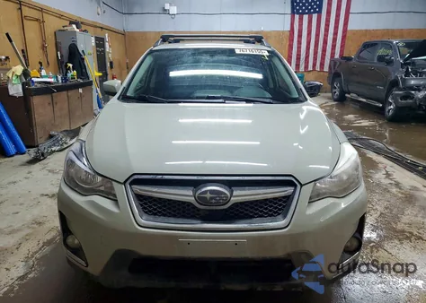2017 Subaru Crosstrek Premium z USA, uszkodzony, nr VIN JF2GPABC1H8272272